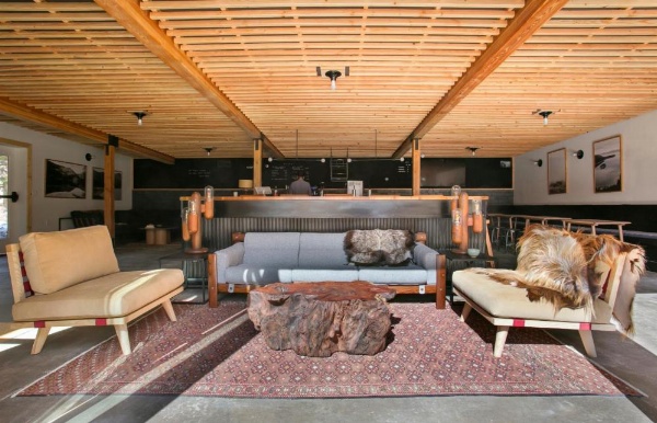 The Coachman Hotel image 11